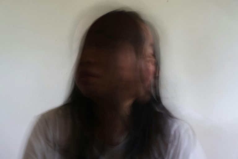 Les troubles psychiques s’accompagnent quasi systématiquement d’un sentiment d’isolement.