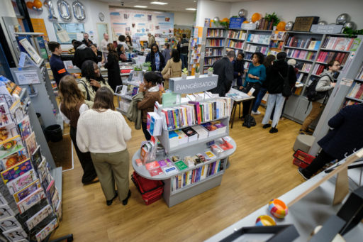 intérieur de la Maison de la Bible à Paris
