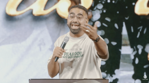 Entre virilisme, pression financière et lecture biaisée de la Bible, certains discours interrogent. Analyse d’une polémique révélatrice.